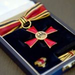 bundesverdienstkreuz-102-resimage_v-variantSmall16x9_w-512